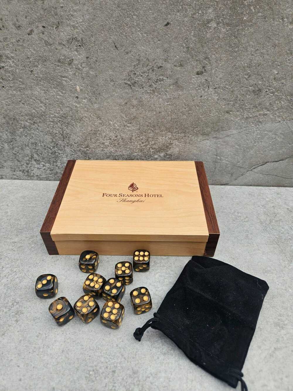 Four Seasons Hotel Shanghai Wooden Box | Marbled Gold & Black Dice Set